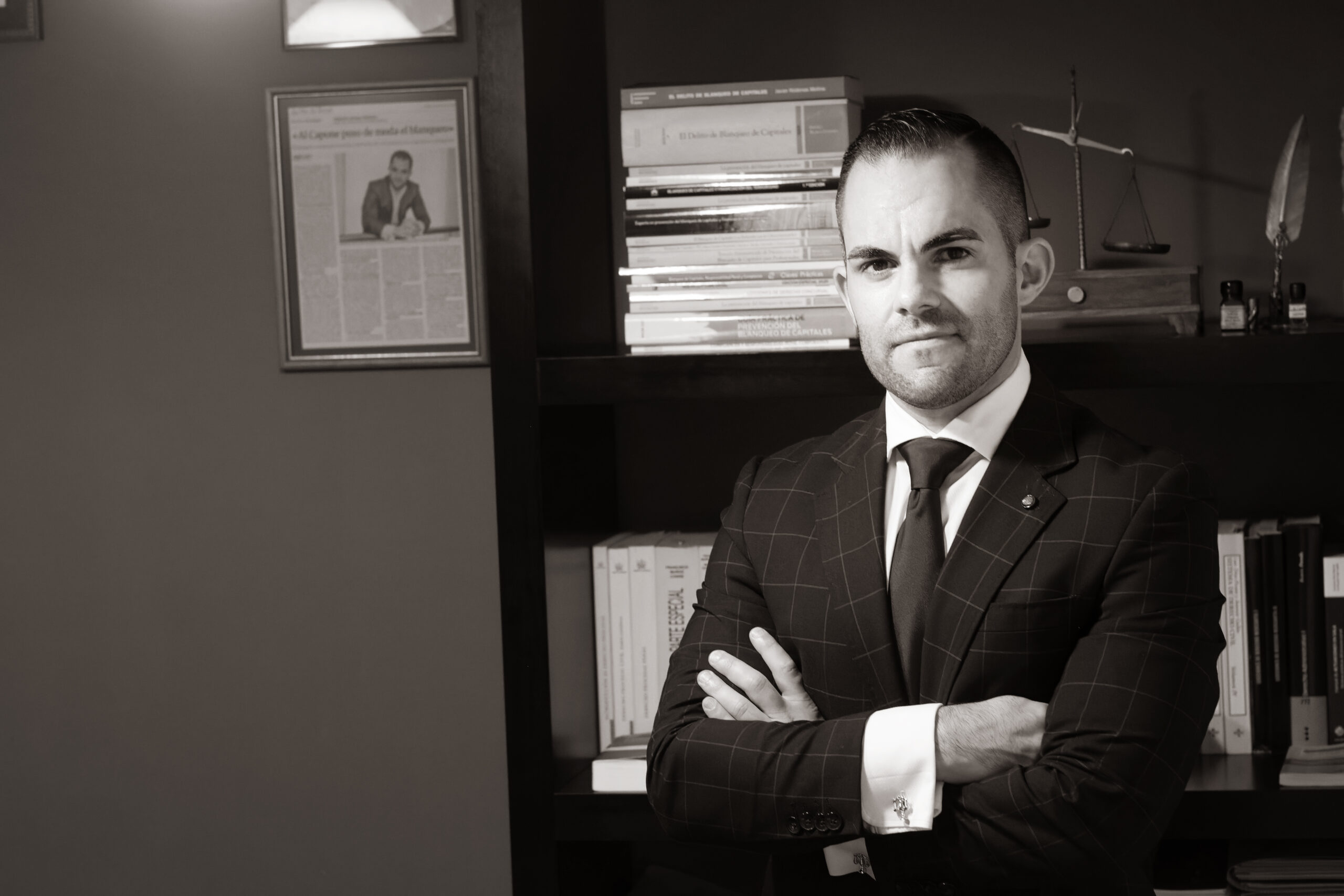 Abogados apropiación indebida en Madrid. Defensa y acusación penal por parte del penalista Alejandro Seoane Pedreira.