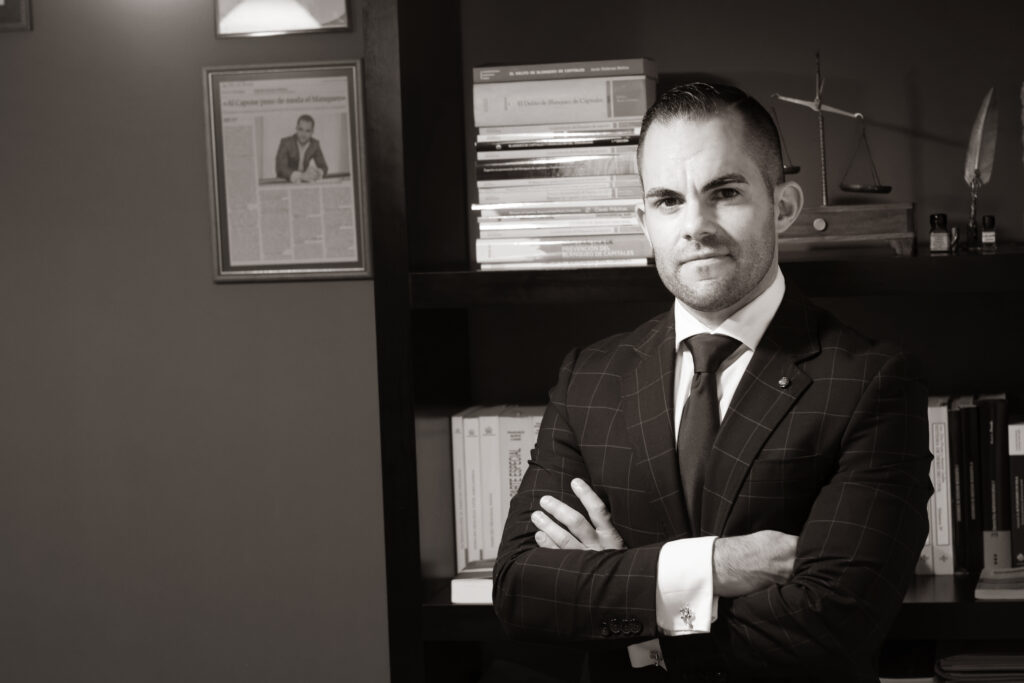Abogados delitos informáticos en Madrid. Mejores abogados penalistas para este tipo de asuntos penales .