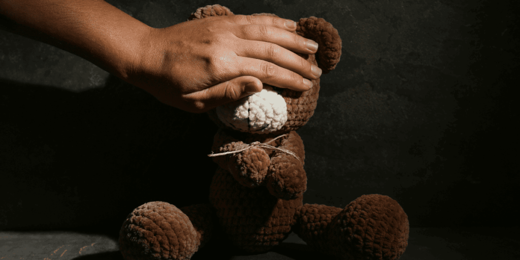 Delito de violación: definición, penas y diferencias legales clave