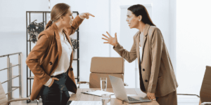 Denunciado por acoso laboral y es falso qué hacer y cómo defenderte