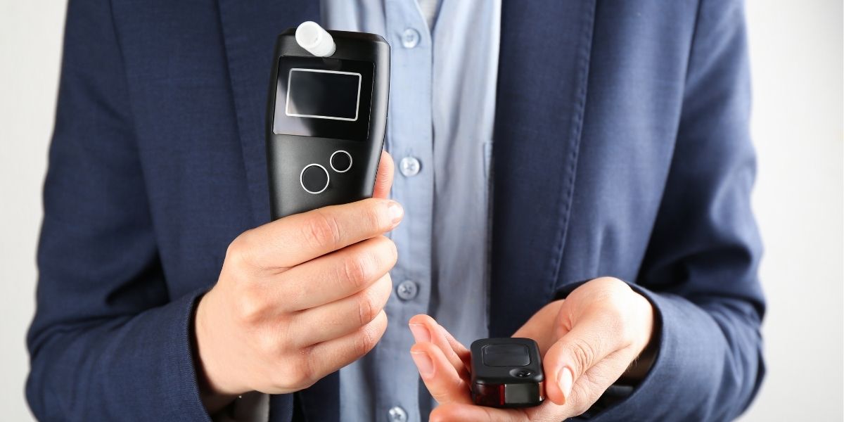 Delito de negativa a realizar la prueba de alcoholemia: penas y consecuencias 1 Delito de negativa a realizar la prueba de alcoholemia: penas y consecuencias Delito de negativa a realizar la prueba de alcoholemia