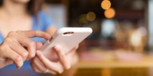 Penas por crear y difundir deepfakes en España