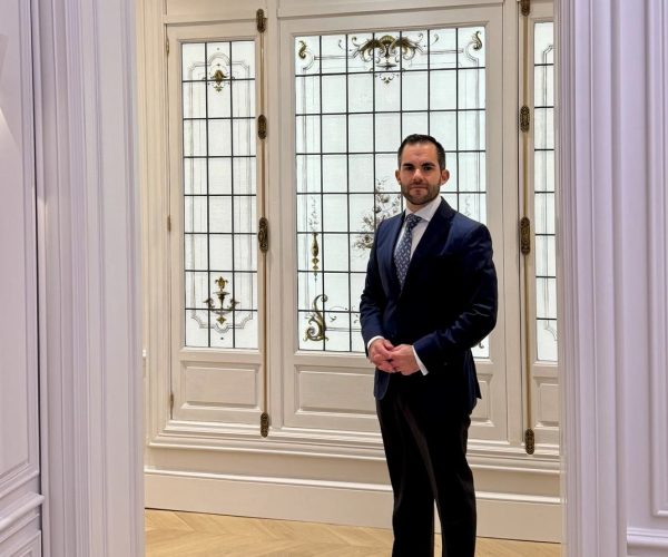 Abogados falsedad en documento público en Madrid
