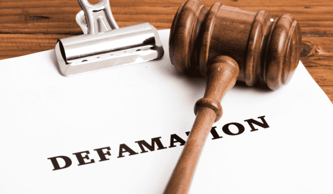 Cómo se define el delito de calumnia, su pena