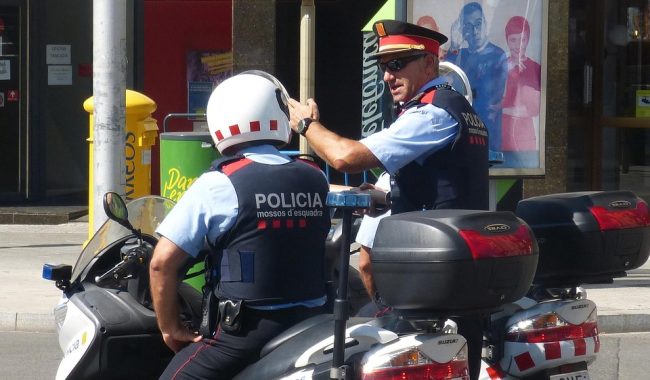 Atentando contra la autoridad